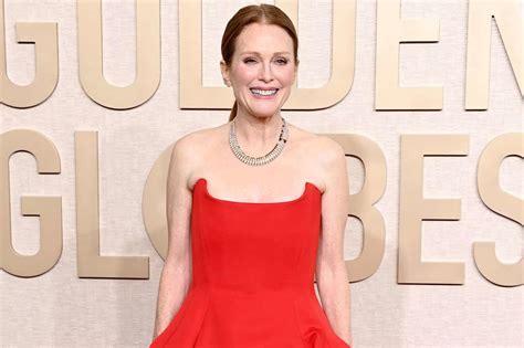 Julianne Moore Nude Photos & Naked Sex Videos